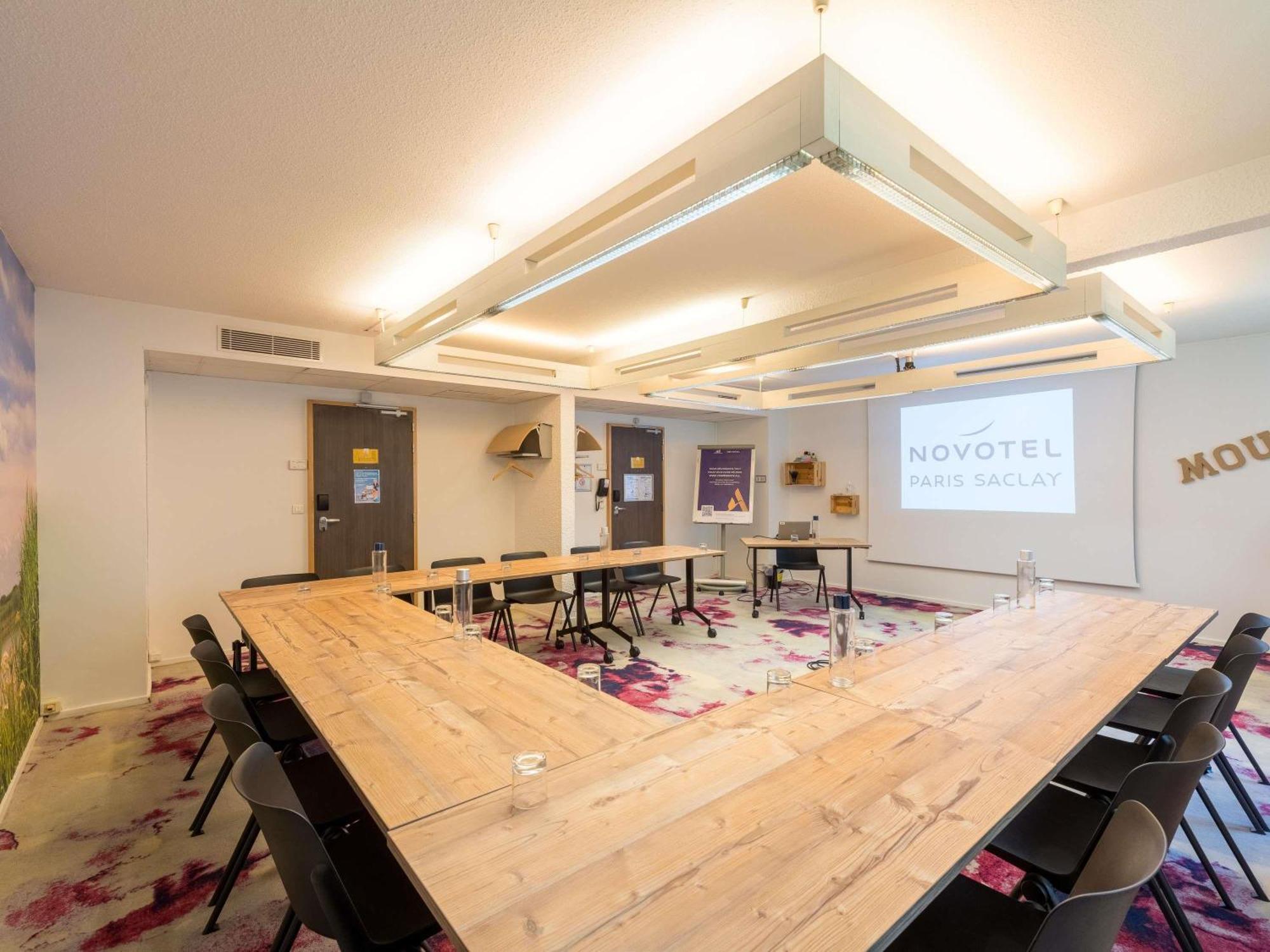 Novotel Saclay Εξωτερικό φωτογραφία