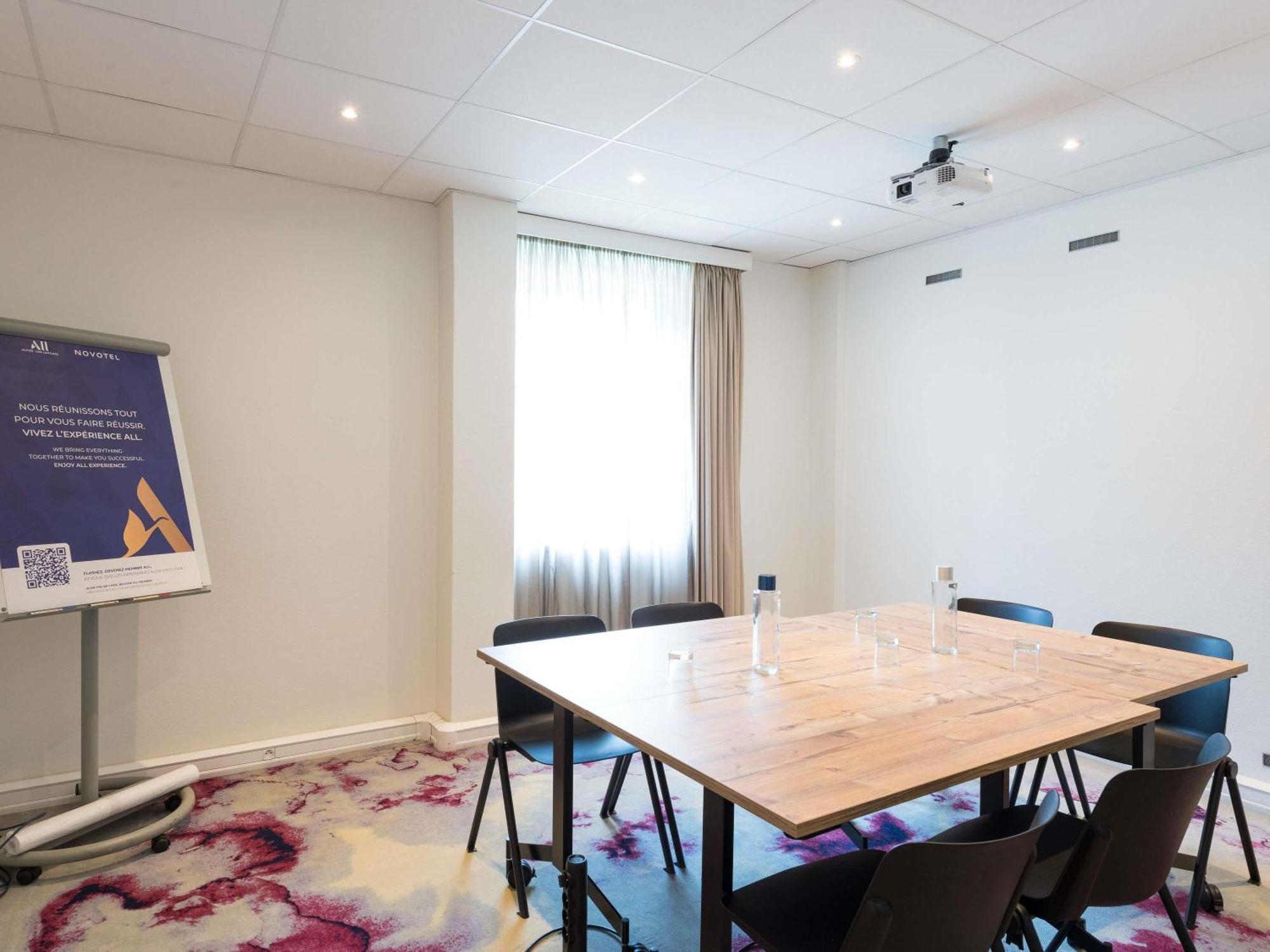 Novotel Saclay Εξωτερικό φωτογραφία