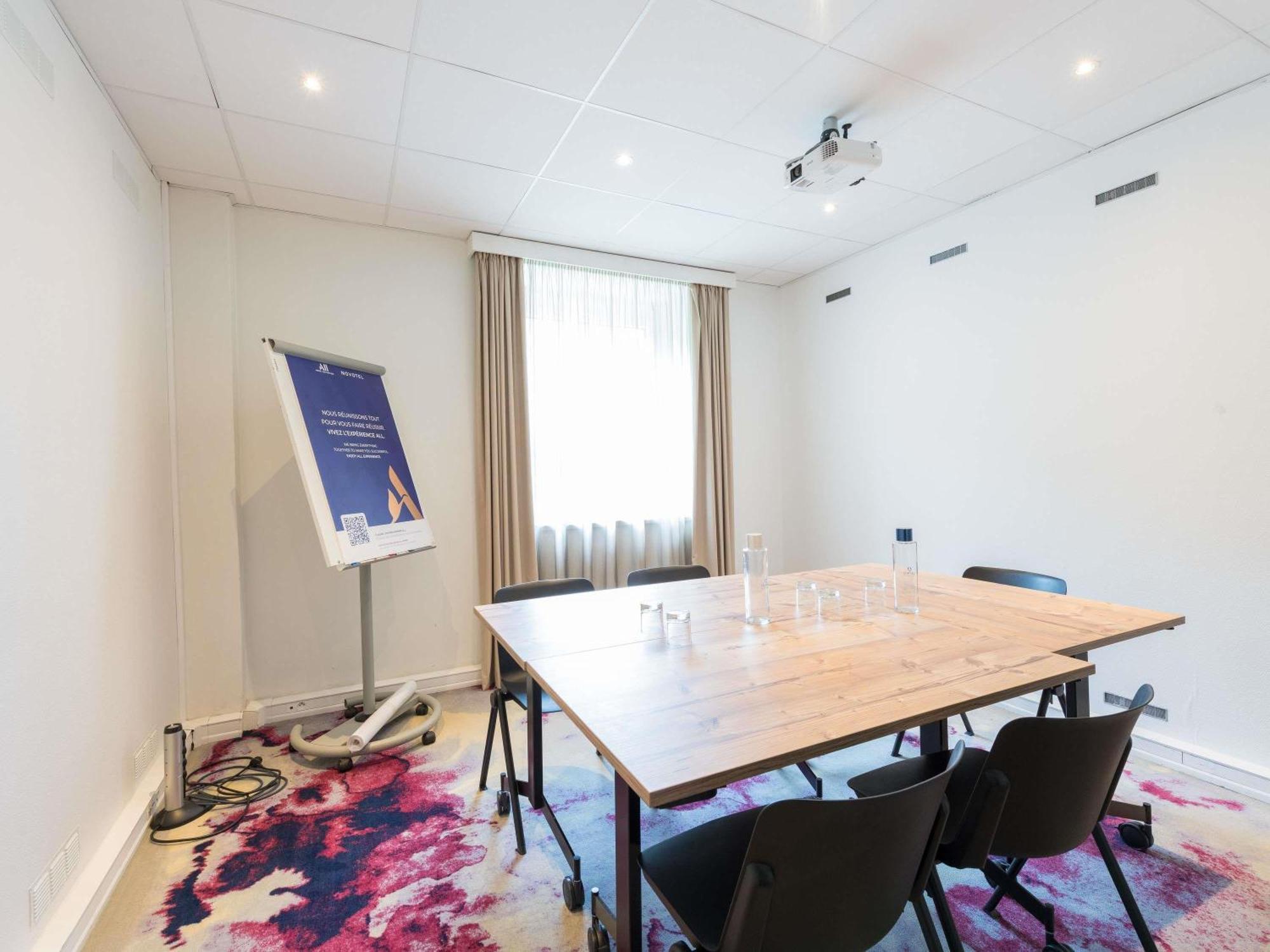 Novotel Saclay Εξωτερικό φωτογραφία