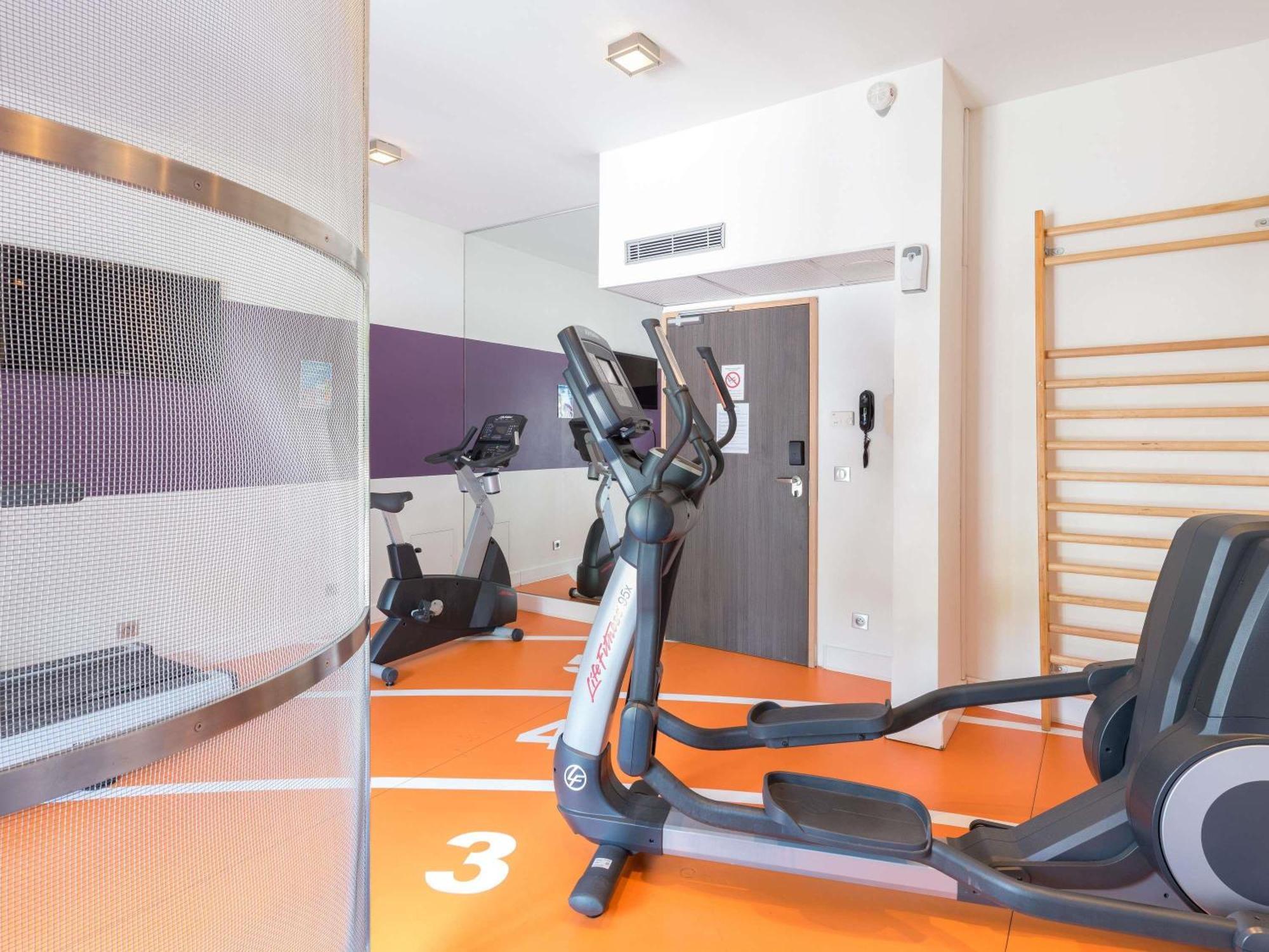 Novotel Saclay Εξωτερικό φωτογραφία